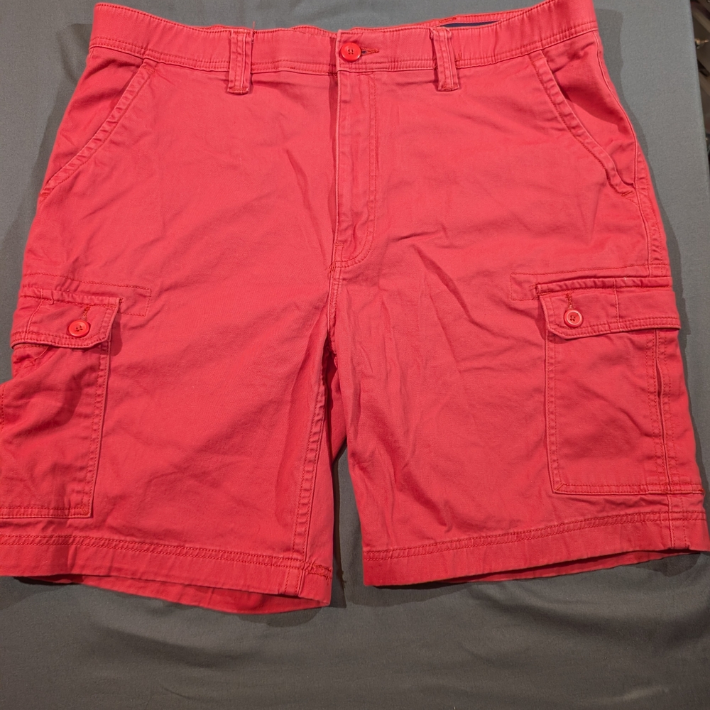 Men's Coral Cargo Shorts - Casual Pocket Utility Style